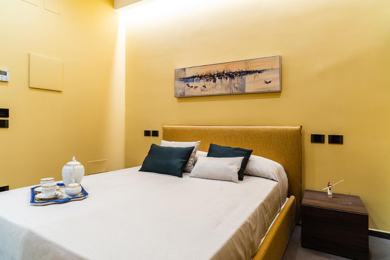 Bed and Breakfast De Gulia Charme And Relax Кастеллабате Экстерьер фото
